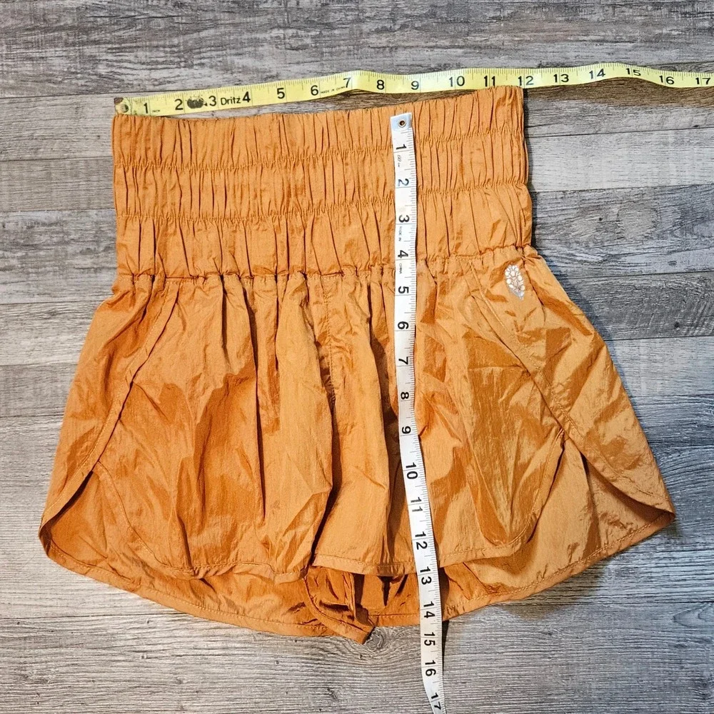 FP Movement Free People The‎ Way Home Shorts Burnt gold Smocked High Rise Small